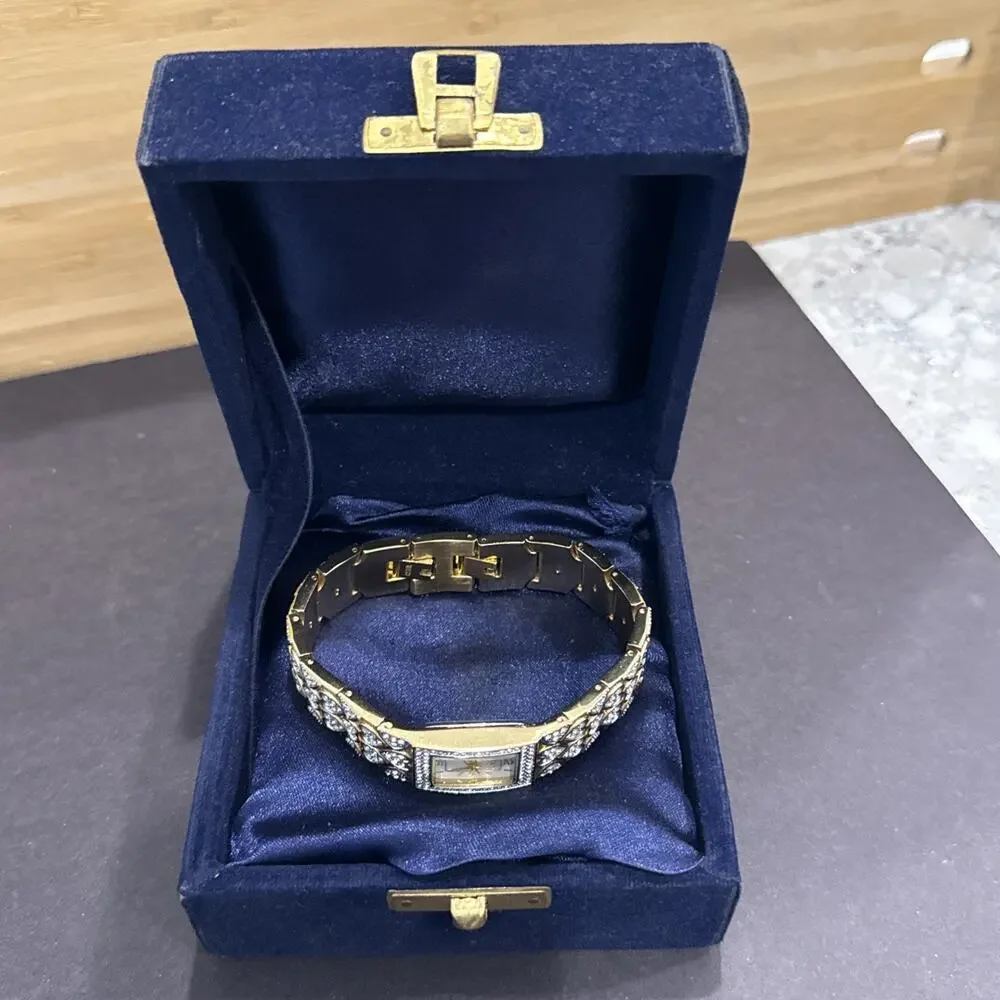 VTG Elgin Rhinestone Heart Bracelet Watch Gold Tone Cocktail w Box